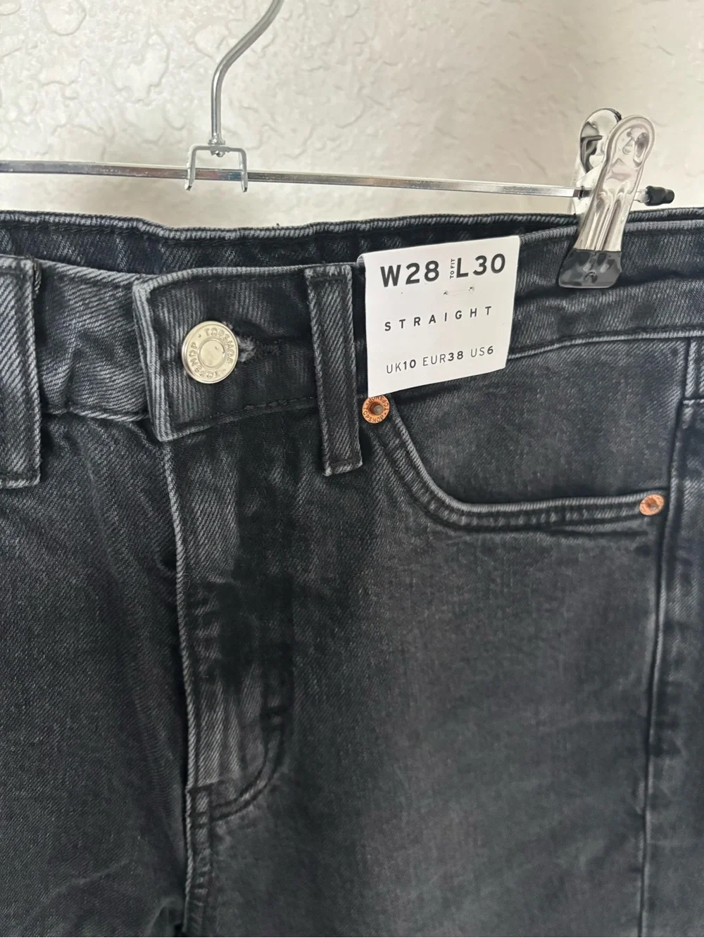 Topshop Black Straight-Leg Jeans - Picture 6 of 8